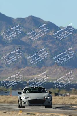 media/Nov-23-2025-Speed Ventures (Sun) [[88f20b6e61]]/6-Yellow Group/Session 1 (Turns 16 and 17 Exit)/